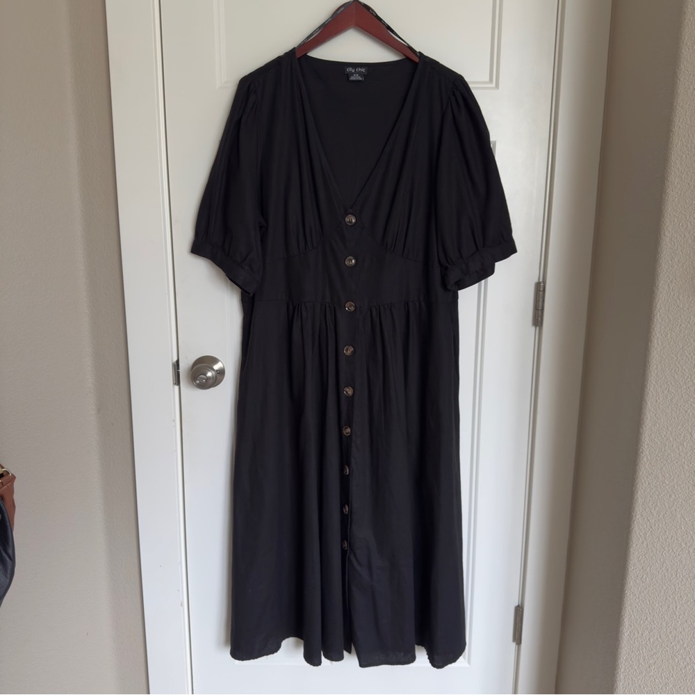 City Chic Black Puff Sleeve V-Neck Midi Dress